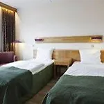 Scandic Hotell 3*